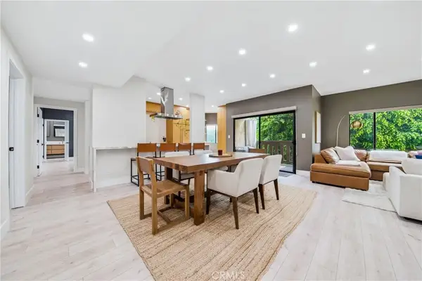 832 Palm Avenue #201, West Hollywood, CA 90069