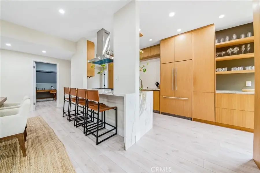 832 Palm Avenue #201, West Hollywood, CA 90069 - #2