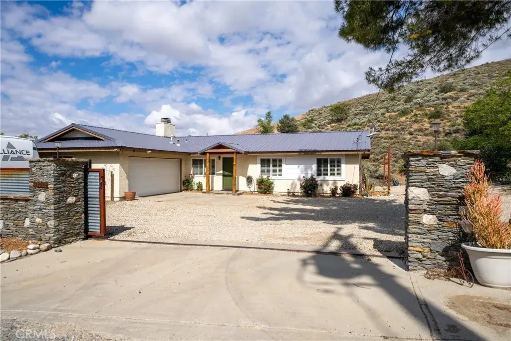 40002 97th West, Leona Valley, CA 93551 - #1