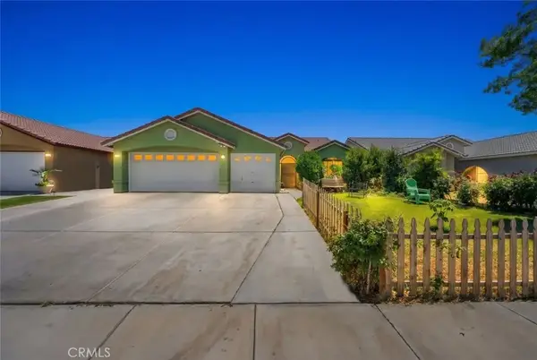2901 Flint Hills Drive, Bakersfield, CA 93313
