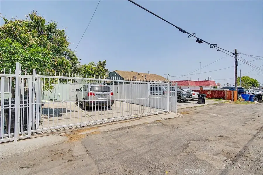 2016 W Manchester, Los Angeles, CA 90047 - #3