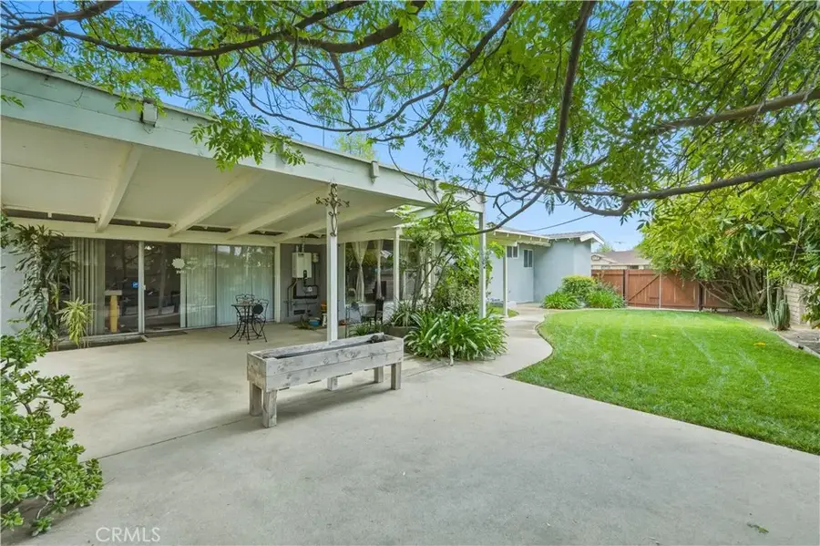 10153 Debra Avenue, North Hills, CA 91343 - #2