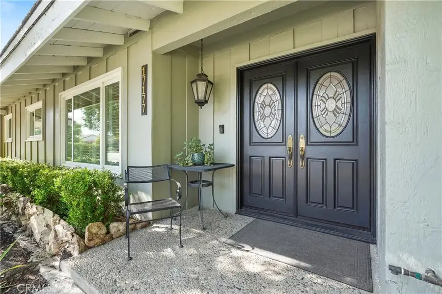 17177 Superior St, Northridge, CA 91325 - #3