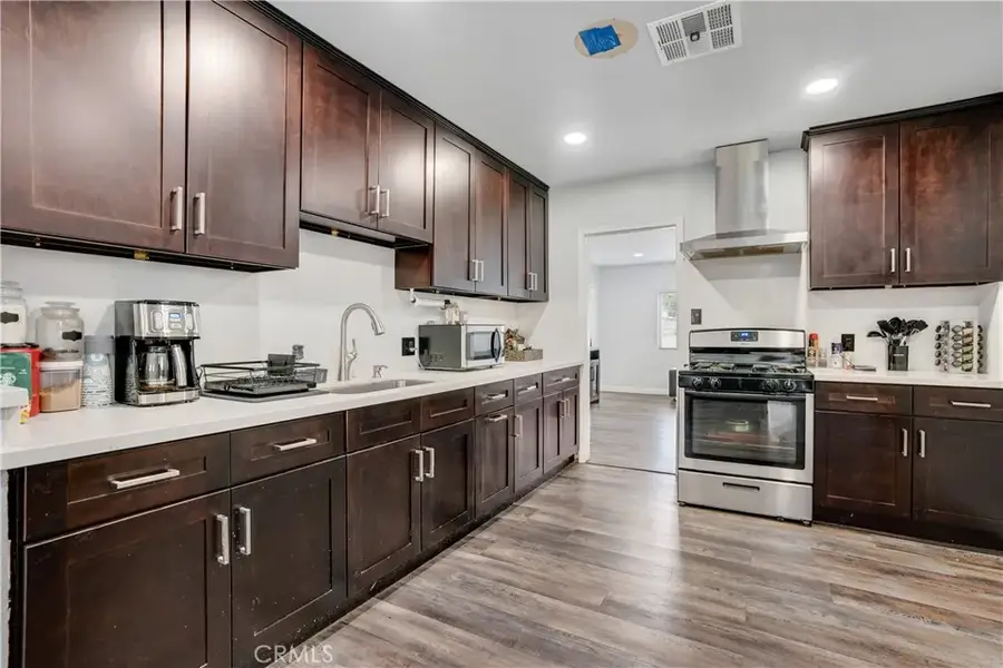 8134 Burnet, Panorama City, CA 91402 - #3