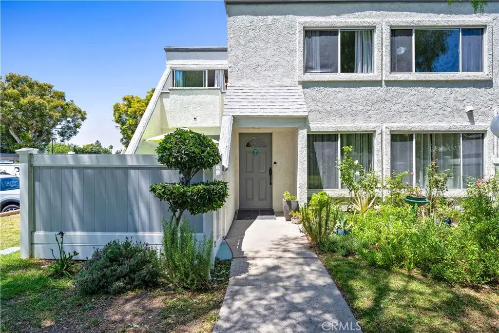 18515 Mayall #D, Northridge, CA 91324 - #1