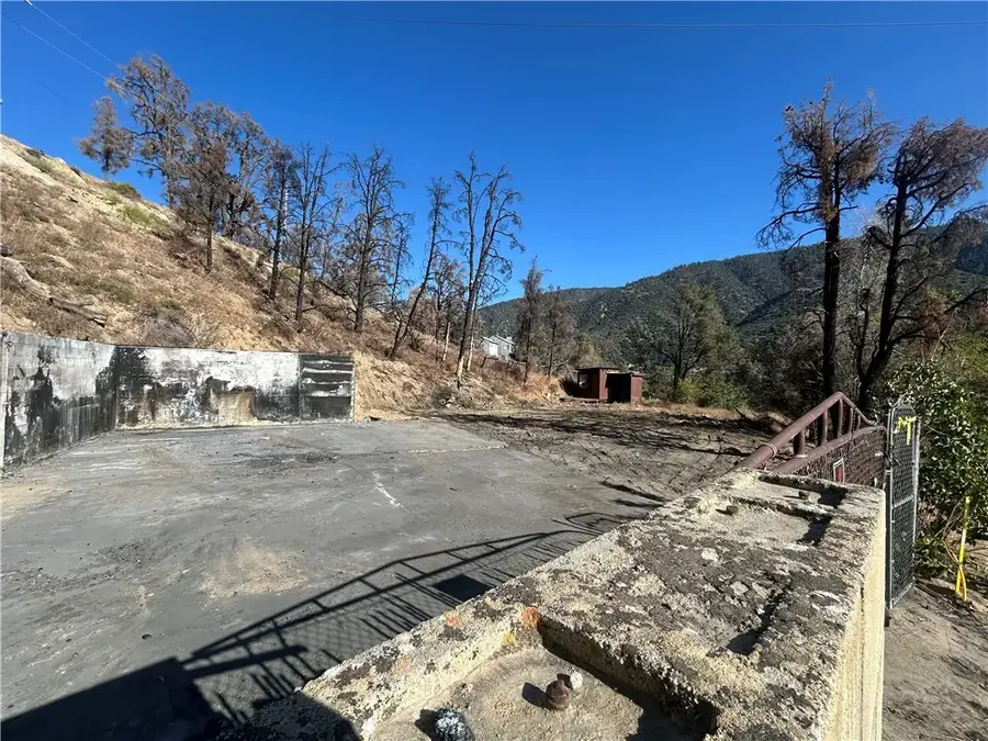 411 Pico, Frazier Park, CA 93225 - #3