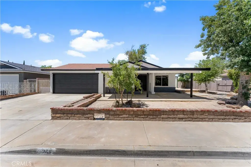 2611 W Avenue K6, Lancaster, CA 93536 - #1