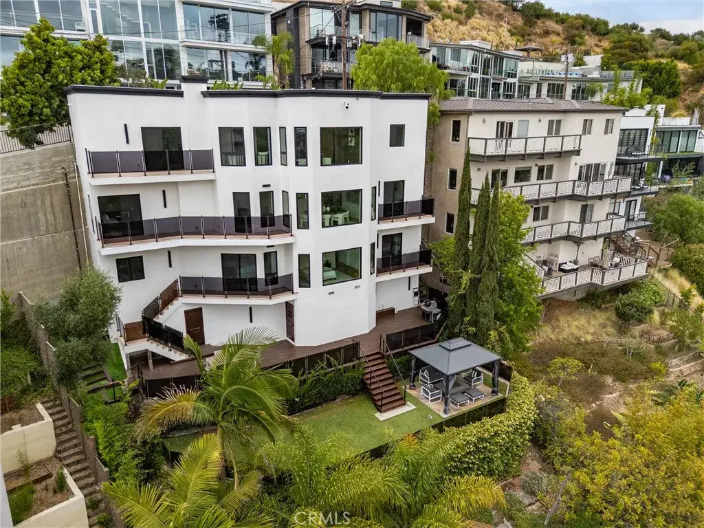 6438 Georgius, Los Angeles, CA 90068 - #1