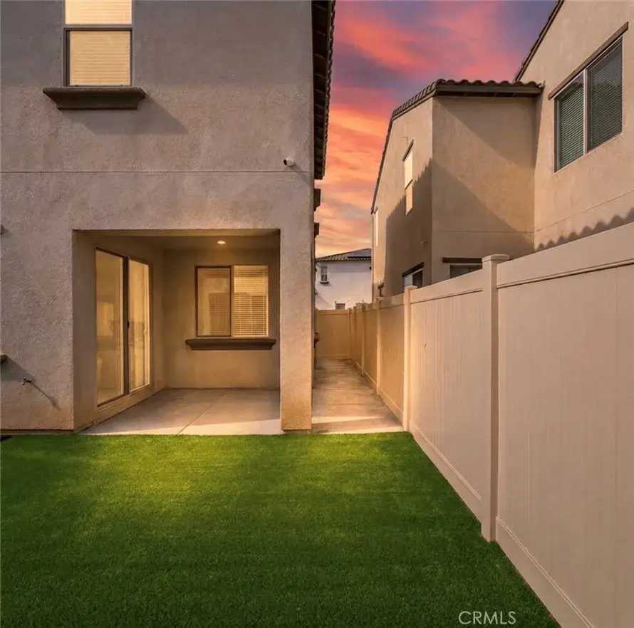 1465 E Laurelwood Dr., San Bernardino, CA 92408 - #2