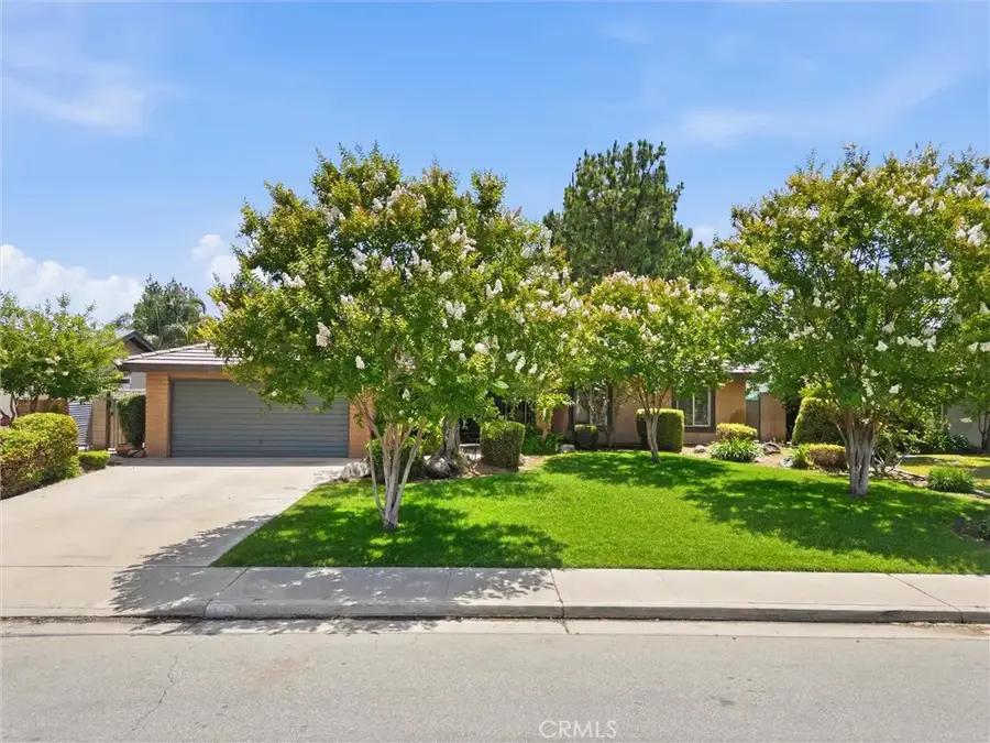 704 Winchester Street, Bakersfield, CA 93309 - #3