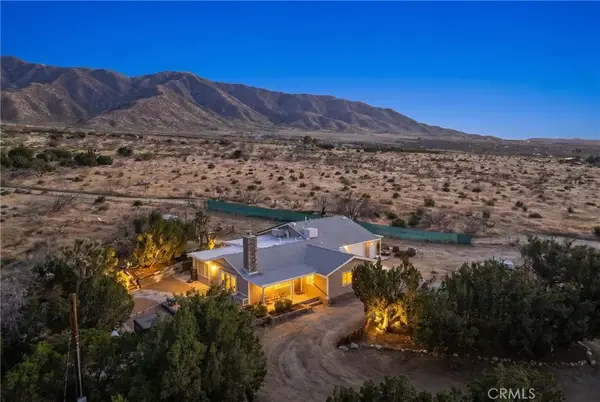 29125 Devils Punch Bowl Road, Pearblossom, CA 93553