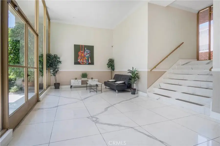 12955 Riverside Drive #102, Sherman Oaks, CA 91423 - #3