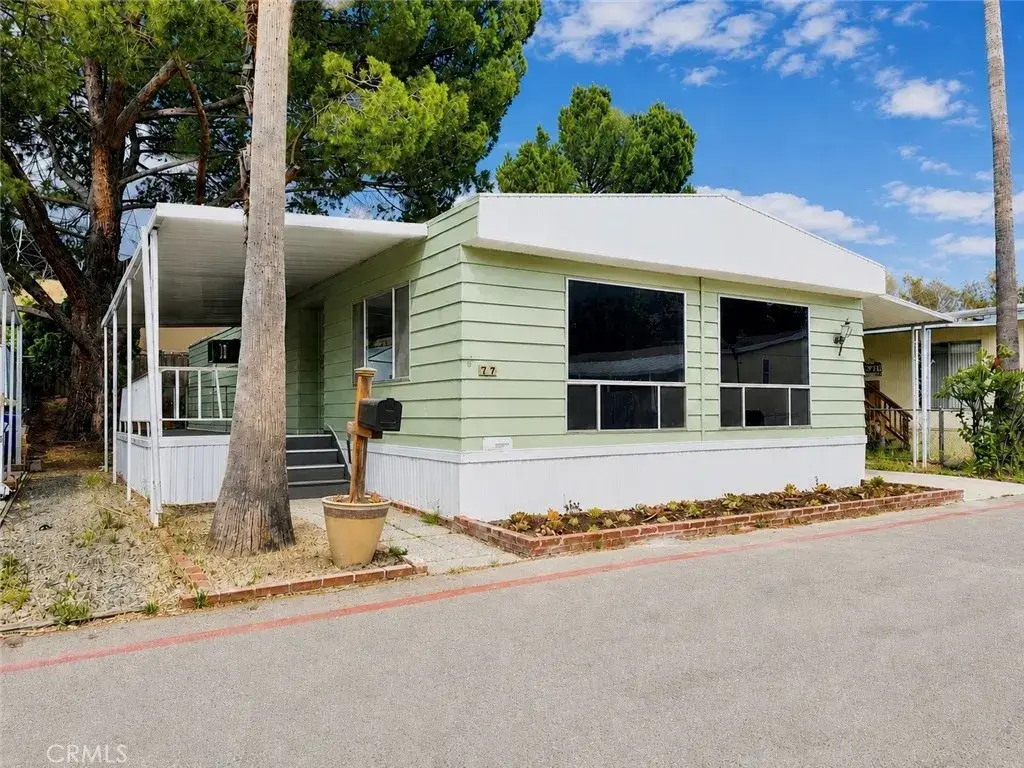 36200 Paradise Ranch, Castaic, CA 91384 - #1