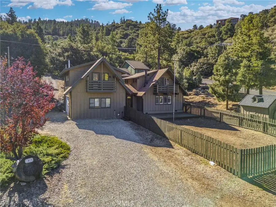 1809 Pioneer Way, Pine Mountain Club, CA 93222 - #3