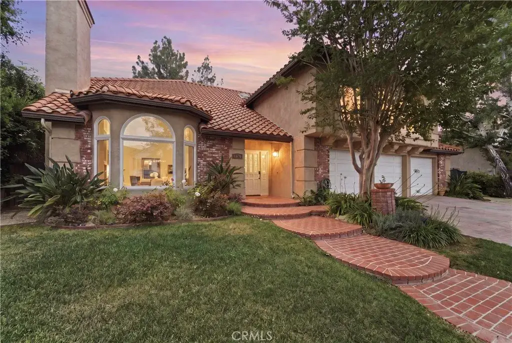 5620 Middle Crest, Agoura Hills, CA 91301 - #1