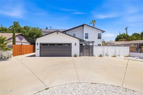 39176 11th West, Palmdale, CA 93551