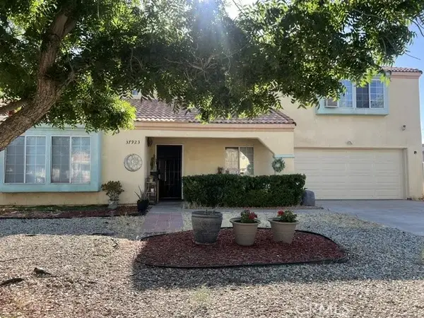 37923 Amethyst, Palmdale, CA 93552
