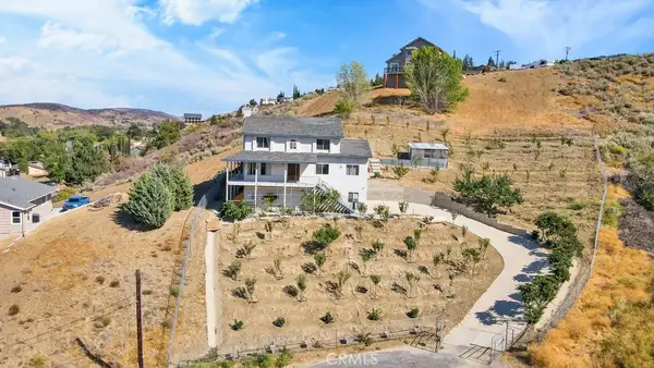 42804 Barnstead Drive, Lake Hughes, CA 93532