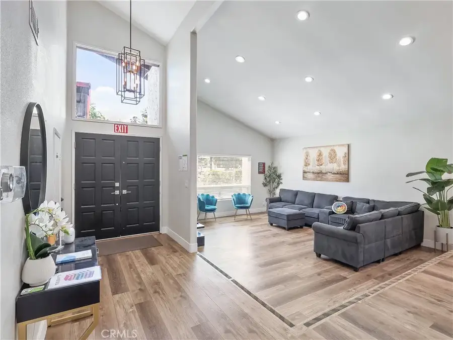 9350 Tampa, Northridge, CA 91324 - #3