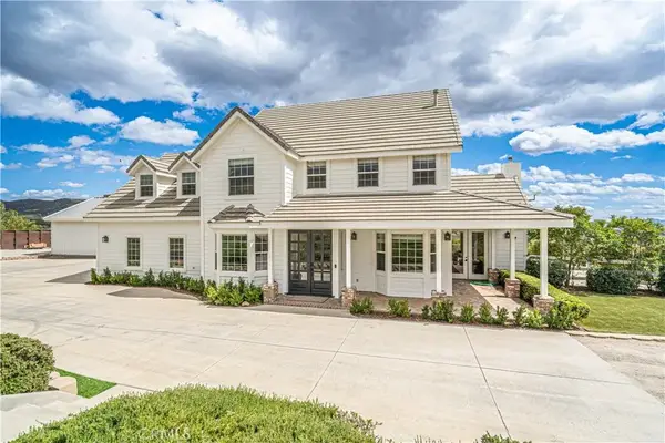9248 Hierba, Agua Dulce, CA 91390