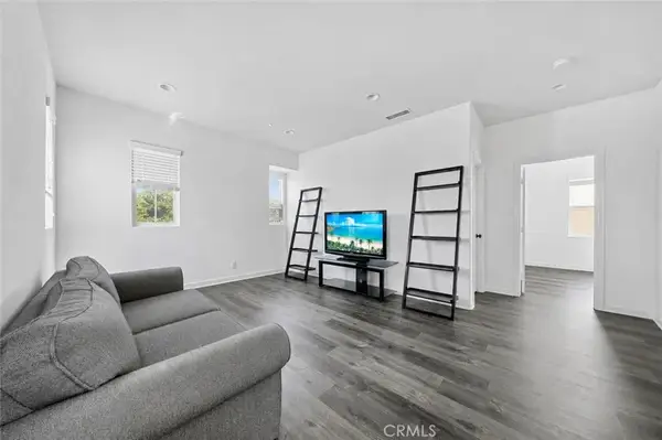 4048 E Groveland, Ontario, CA 91761