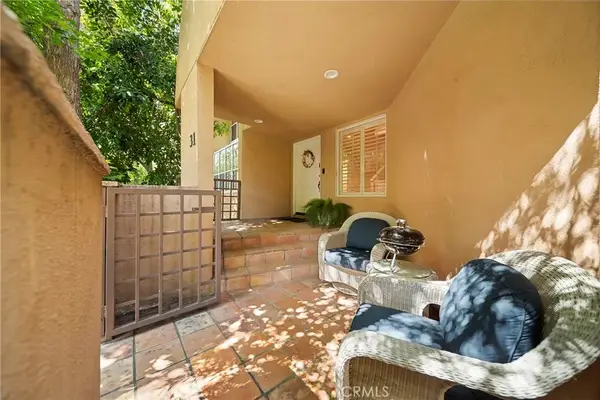 18730 Hatteras #31, Tarzana, CA 91356