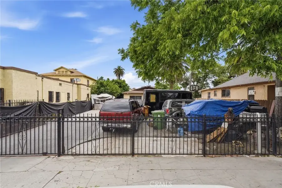 1139 E 42nd, Los Angeles, CA 90011 - #2