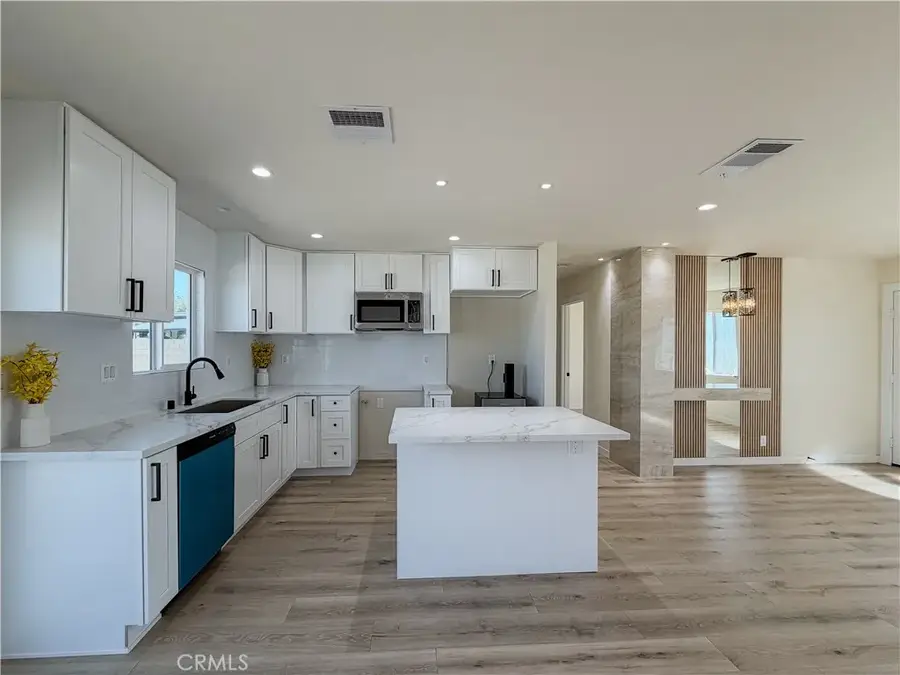 40356 Ronar Street, Palmdale, CA 93591 - #2