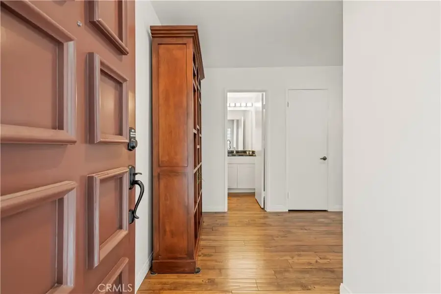 18150 Andrea Circle South #1, Northridge, CA 91325 - #3