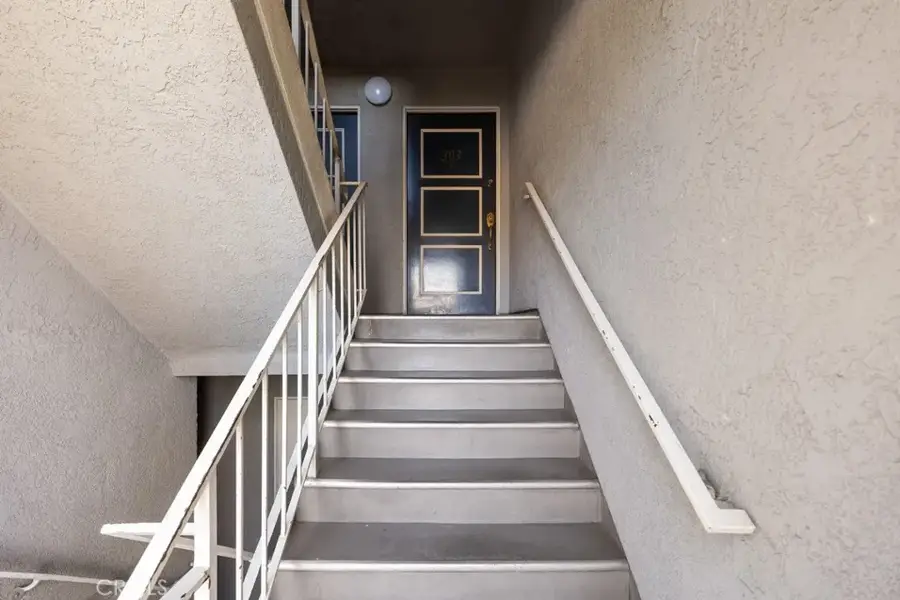 26974 Flo Ln #303, Canyon Country, CA 91351 - #3