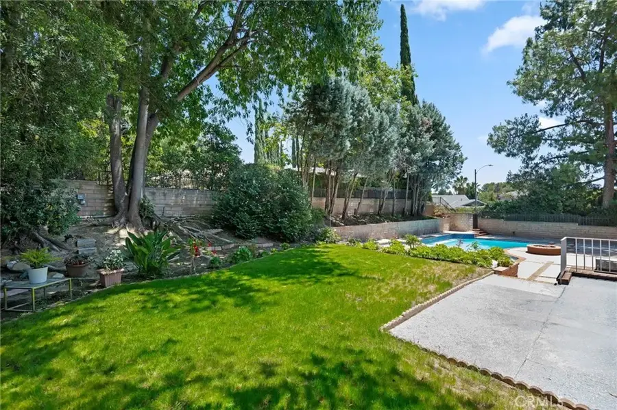 17601 Arvida Drive, Granada Hills, CA 91344 - #3