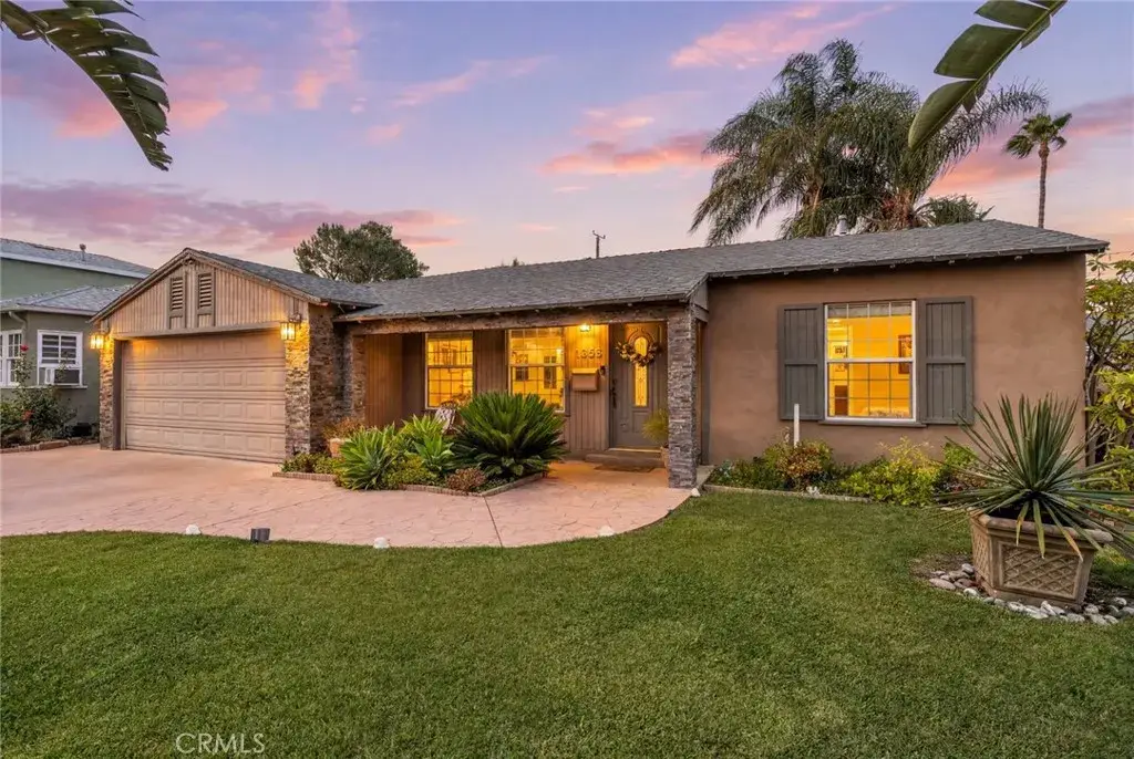 1306 N Keystone, Burbank, CA 91506 - #1
