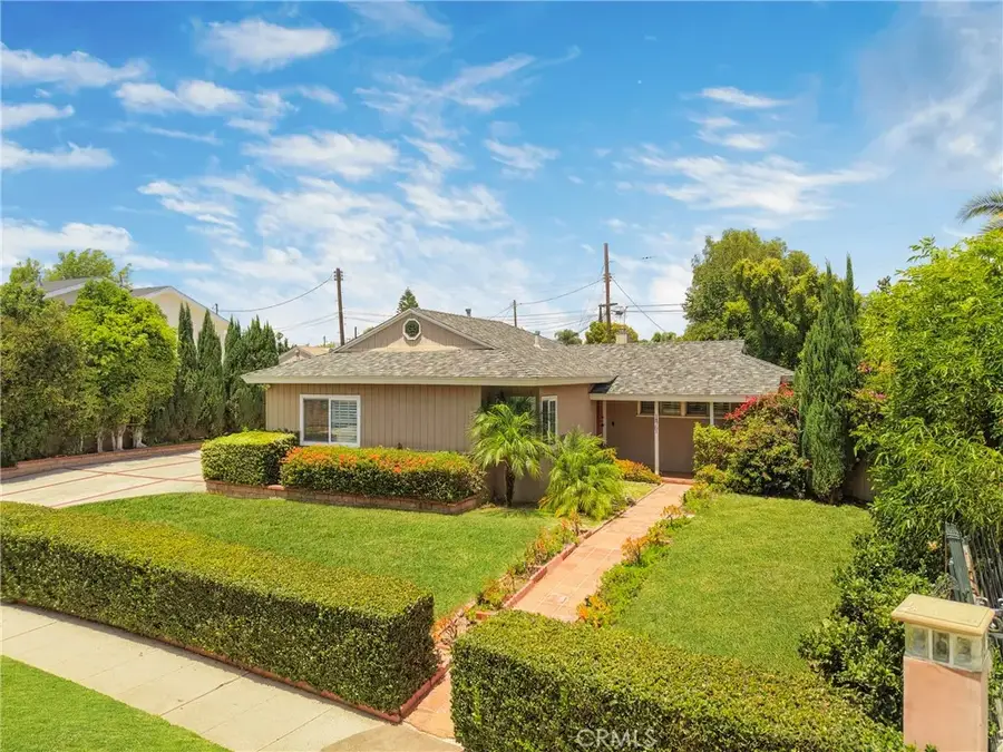 14761 Vintage Street, San Fernando Valley, CA 91345 - #3