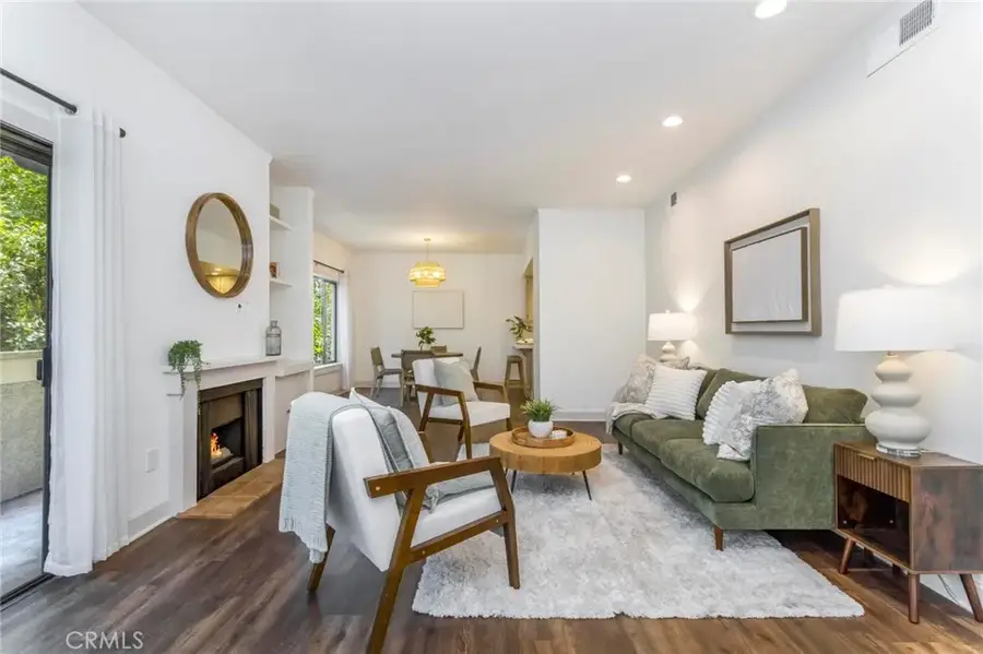 14050 Magnolia Boulevard #201, Sherman Oaks, CA 91423 - #3