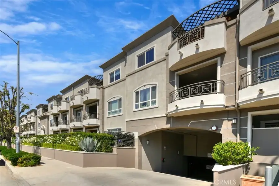 4424 Whitsett Avenue #107, Studio City, CA 91604 - #2