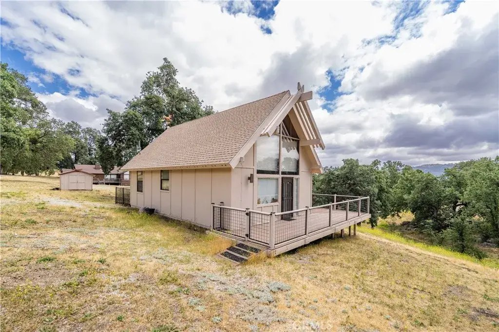 27200 Bear Valley Road, Tehachapi, CA 93561 - #1