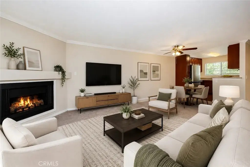 5510 Owensmouth Ave #204, Woodland Hills, CA 91367 - #1