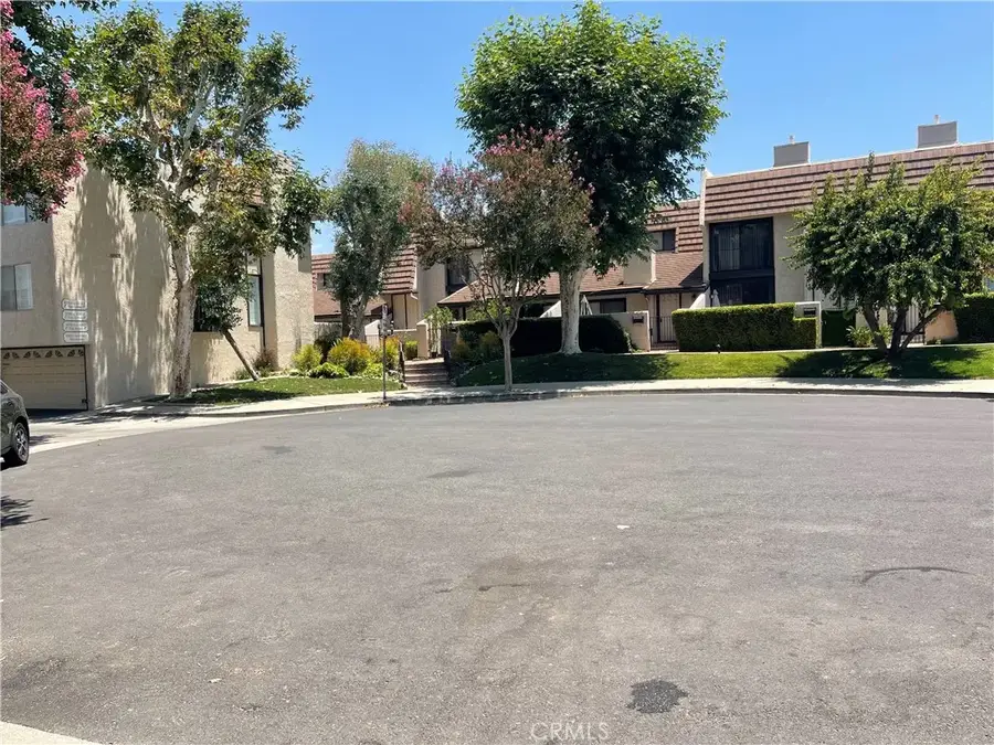 6223 Nita, Woodland Hills, CA 91367 - #2