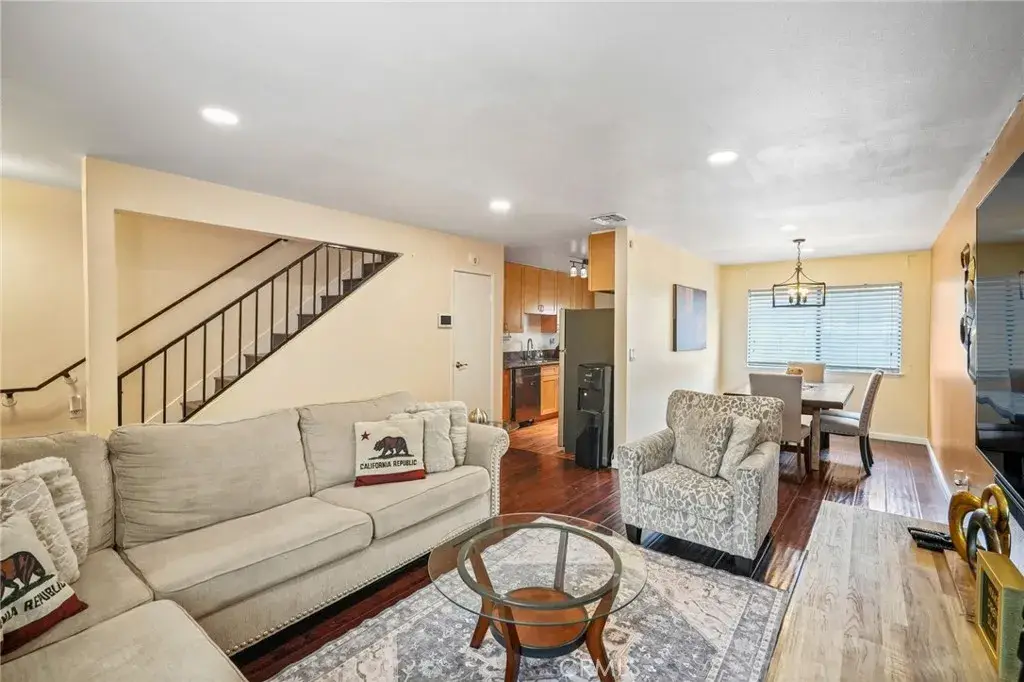 11401 Berendo Avenue #6, Los Angeles, CA 90044 - #1