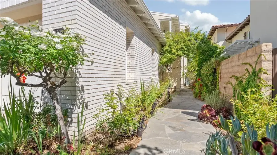 26803 Brookhollow, Valencia, CA 91355 - #2