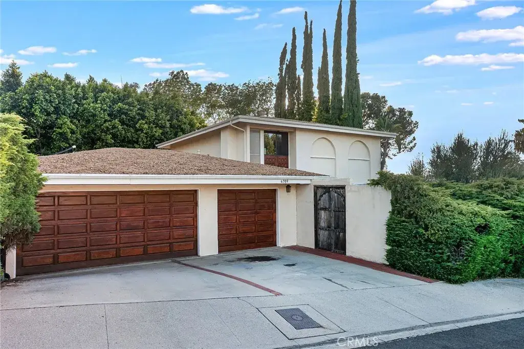 4709 Dunman Avenue, Woodland Hills, CA 91364 - #1