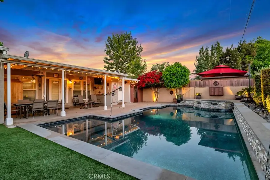 11009 Gloria, Granada Hills, CA 91344 - #3