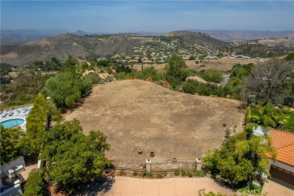 24030 Alder, Calabasas, CA 91302 - #1