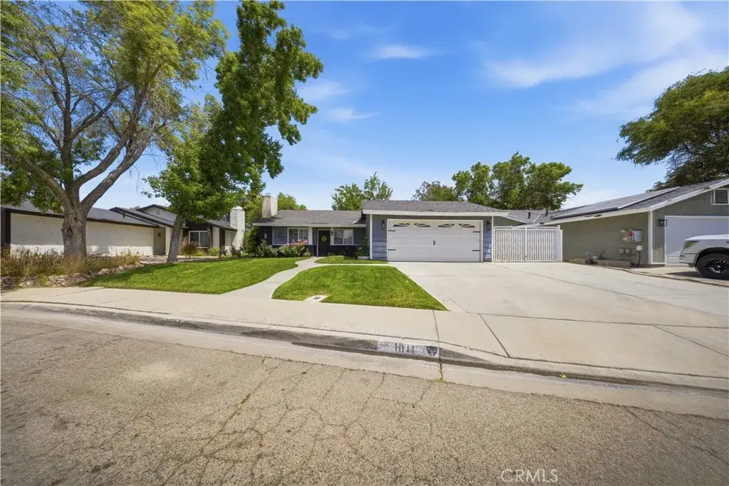 1011 Lightcap, Lancaster, CA 93535 - #1