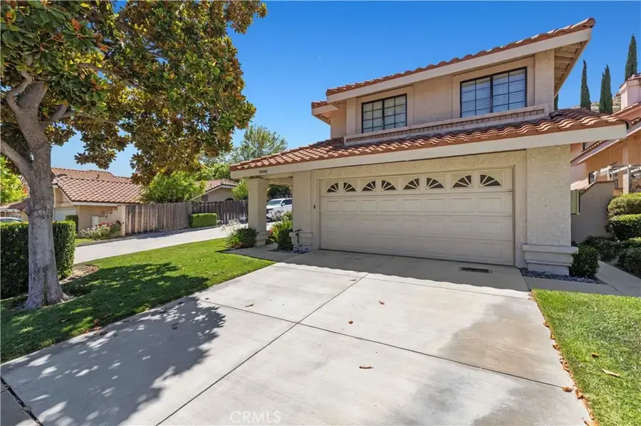 29065 Marilyn Dr, Canyon Country, CA 91387 - #2