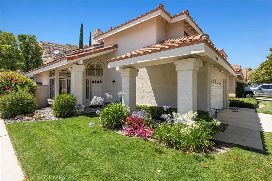 29065 Marilyn Dr, Canyon Country, CA 91387 - #3