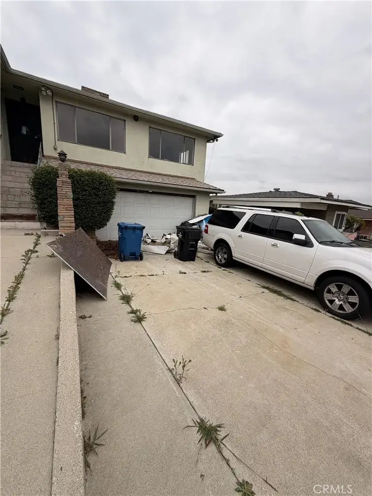 2323 W 102nd, Inglewood, CA 90303 - #3
