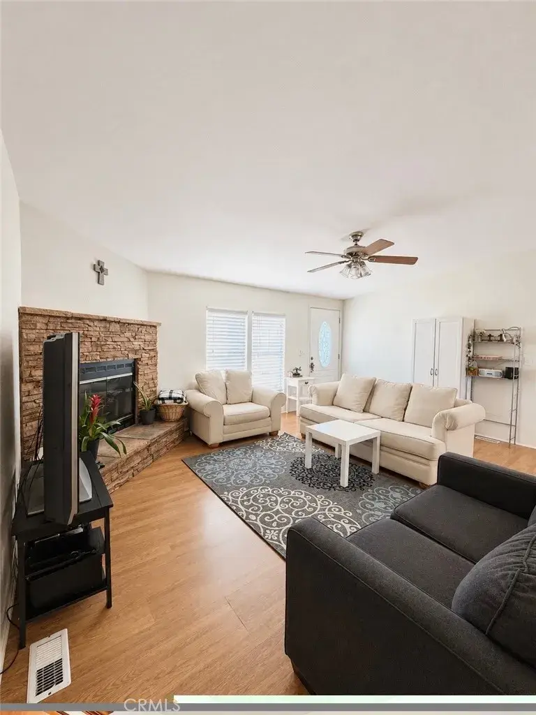 27361 Sierra Hwy #192, Canyon Country, CA 91351 - #3