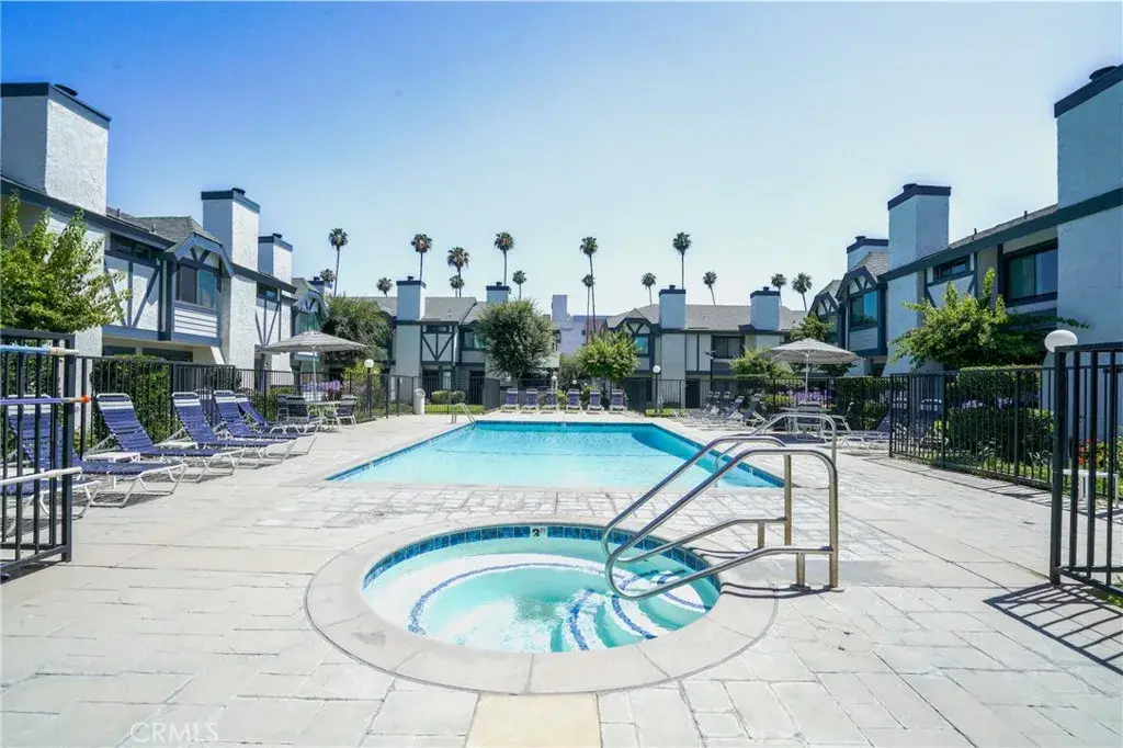 19231 Sherman Way #25, Reseda, CA 91335 - #1