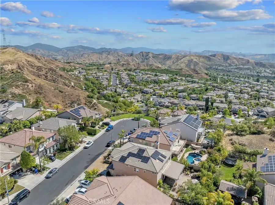 22020 Superior Court, Saugus, CA 91390 - #2
